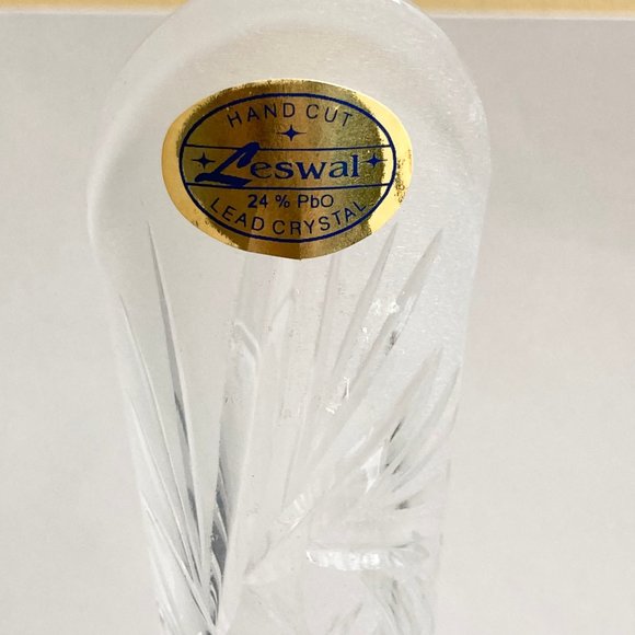 Vintage LESWAL Etched Vase Hand Cut Lead Crystal SWUNG Art Glass Made in Poland - Picture 8 of 16